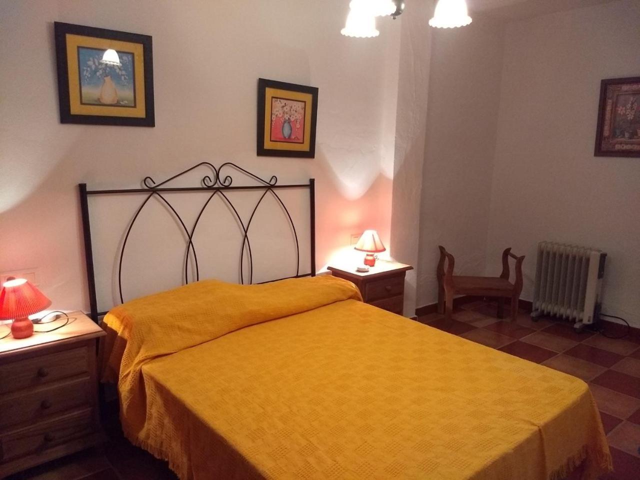 Apartamentos Rurales Mirador De Jubrique Luaran gambar