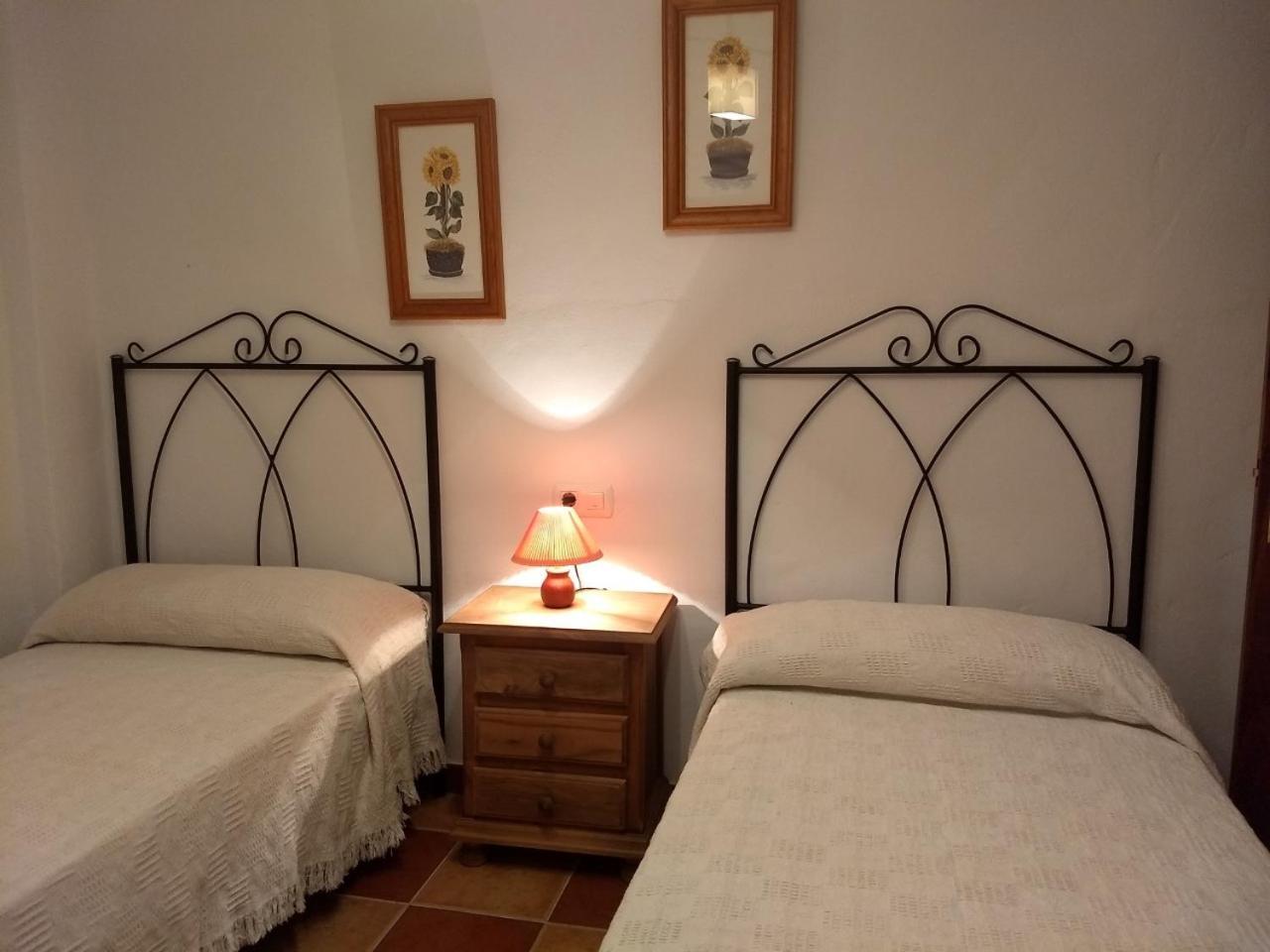 Apartamentos Rurales Mirador De Jubrique Luaran gambar
